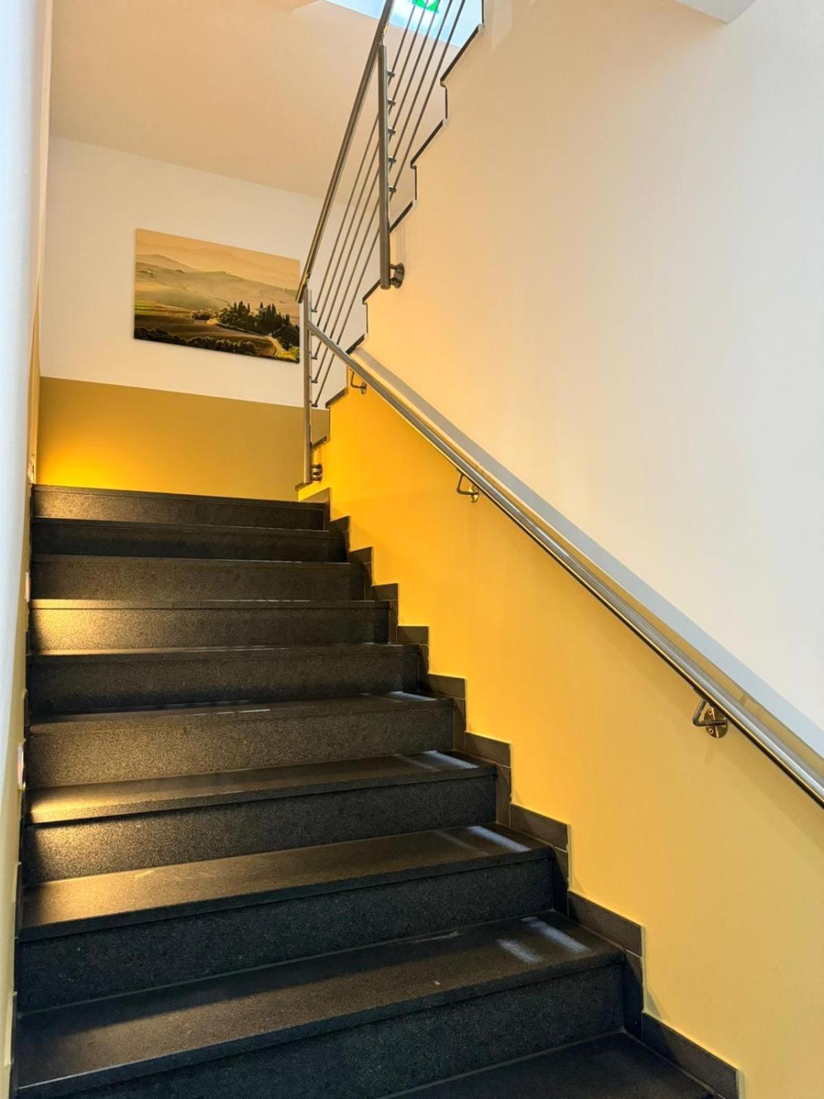 Stadtpension Heilbronn Bagian luar foto