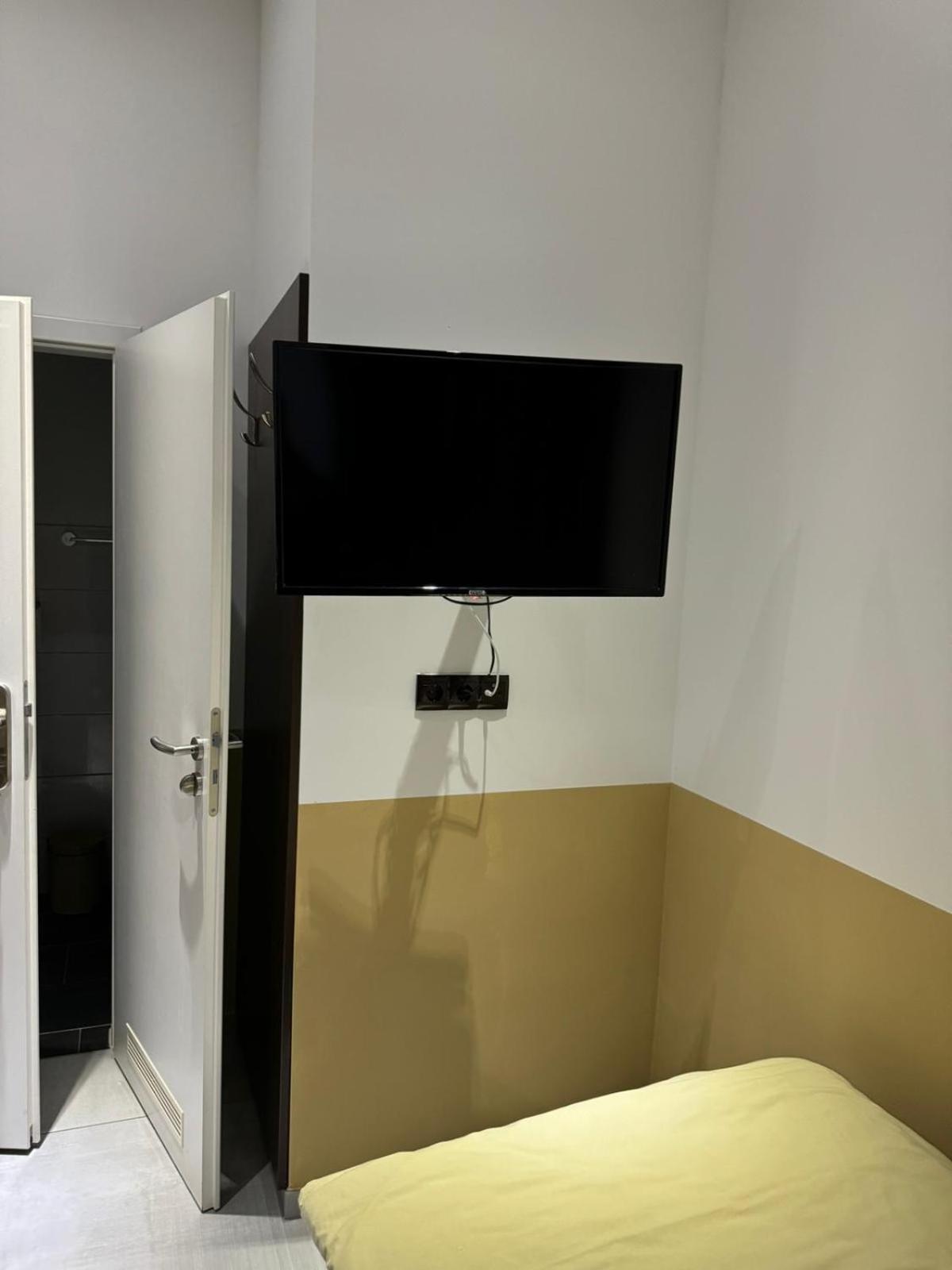 Stadtpension Heilbronn Bagian luar foto